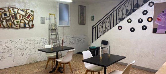 Propiedad comercial de 5 habitaciónes en Grugliasco, Italy No. 110846 25