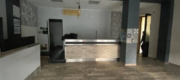 Propiedad comercial de 5 habitaciónes en Grugliasco, Italy No. 110846 32