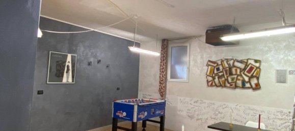 Propiedad comercial de 5 habitaciónes en Grugliasco, Italy No. 110846 21