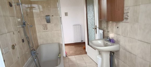 8-Zimmer Haus in Santa Maria della Versa, Italy, Nr. 70013 33