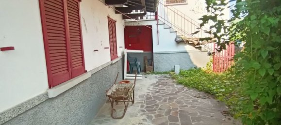 8-Zimmer Haus in Santa Maria della Versa, Italy, Nr. 70013 4