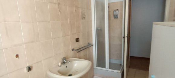 8-Zimmer Haus in Santa Maria della Versa, Italy, Nr. 70013 46