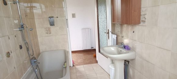 8-Zimmer Haus in Santa Maria della Versa, Italy, Nr. 70013 34