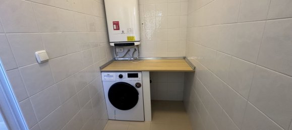 Apartamento de 3 dormitorios en Marbella, Spain No. 33745 17