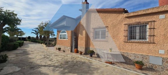 4 غرف نوم منزل في Alicante, Spain رقم 172747 3