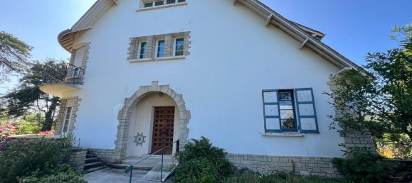 Дом с 9 спальнями в Кальвадос, Франция № 360653 3