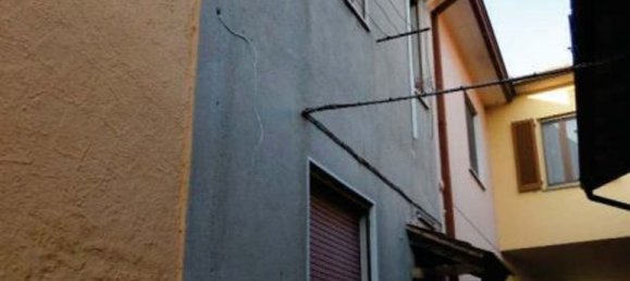 3 rooms House in Miradolo Terme, Italy No. 160263 8