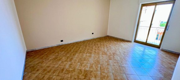 4 rooms Penthouse in Fiumefreddo di Sicilia, Italy No. 282120 6