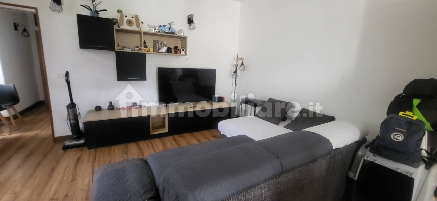3-salle Appartement à Concesio, Italy No. 375130