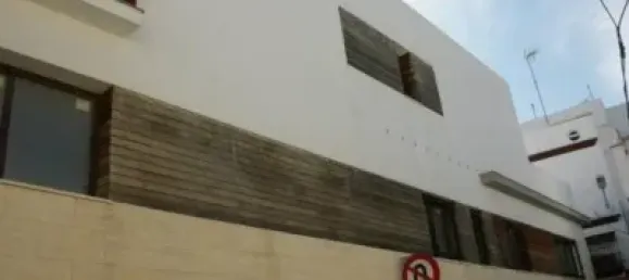 123m² Commercial property in Cadiz, Spain No. 172579 2