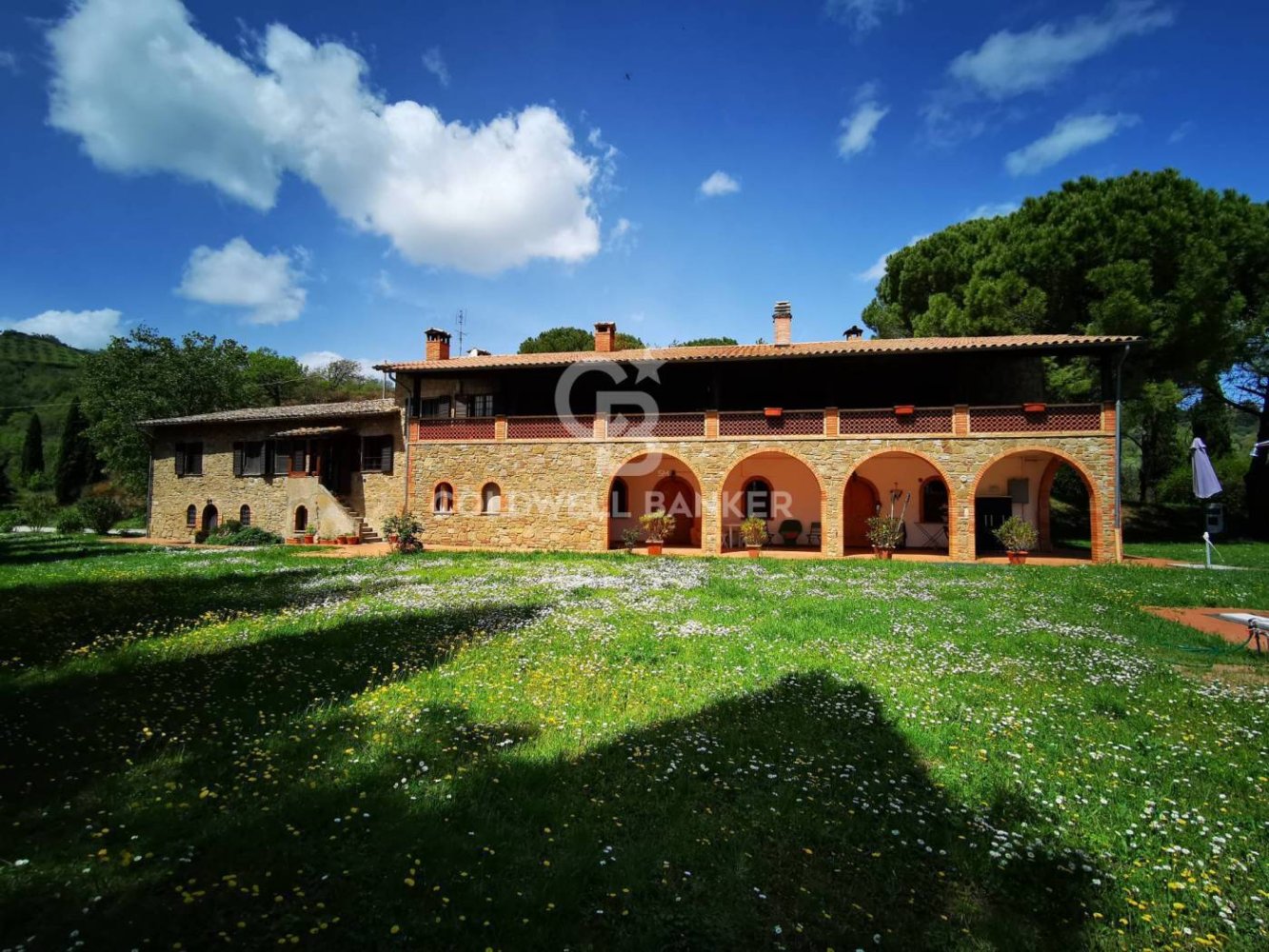 6 bedrooms House in Perugia, Italy No. 303229