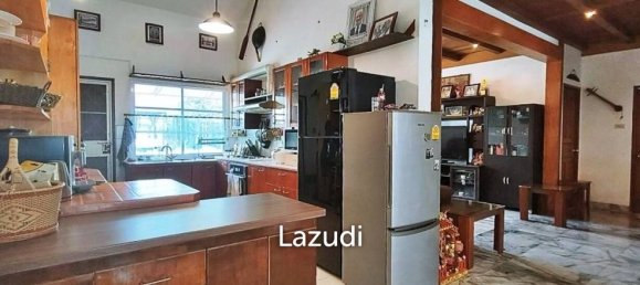 4 bedrooms Cafe / restaurant in Pattaya, Thailand No. 15339 4