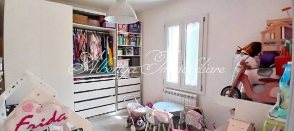 2 Schlafzimmer Wohnung in Albenga, Italy, Nr. 283117 8