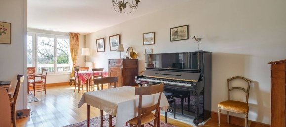 3 Schlafzimmer Wohnung in Chatou, France, Nr. 125631 3