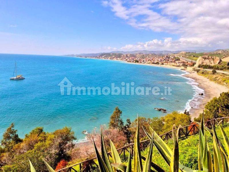 Apartamento T1 em Bova Marina, Italy N.º 250877