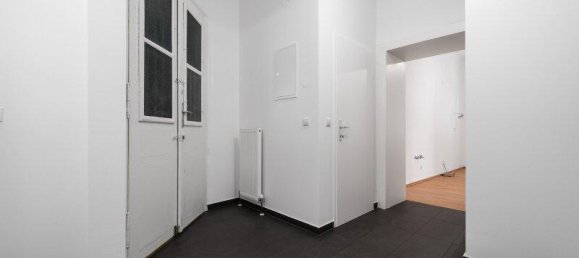 2 rooms Apartment in Favoriten, Austria No. 148980 12