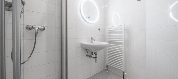 2 rooms Apartment in Favoriten, Austria No. 148980 9