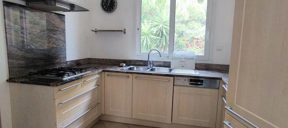 3 bedrooms Villa in Pianottoli-Caldarello, France No. 259147 4