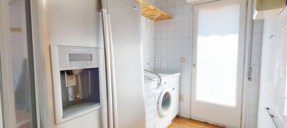 4 bedrooms House in El Masnou, Spain No. 167745 18