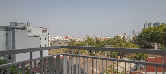Apartamento T3 em District 4, Vietnam N.º 16985 15
