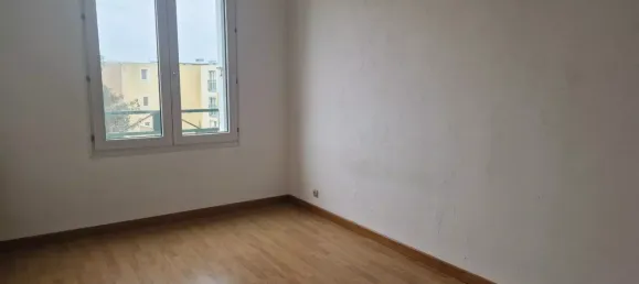 1 bedroom Apartment in Montigny-le-Bretonneux, France No. 141299 6