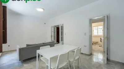 3 bedrooms Apartment in Granada, Spain No. 148468