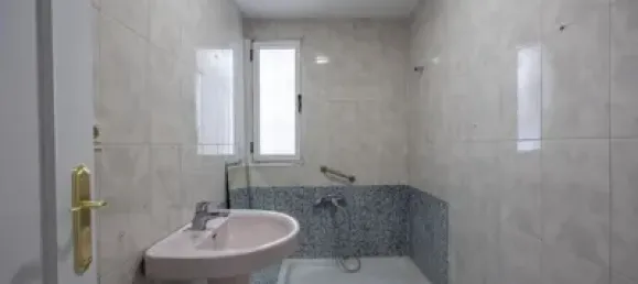 3 bedrooms Apartment in Granada, Spain No. 148468 14