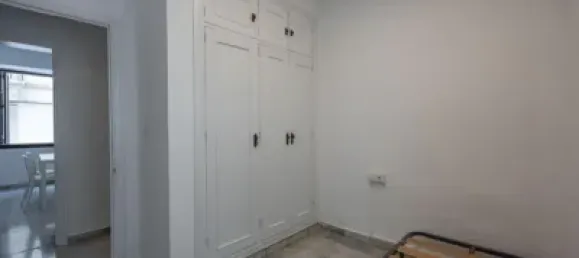 3 bedrooms Apartment in Granada, Spain No. 148468 9