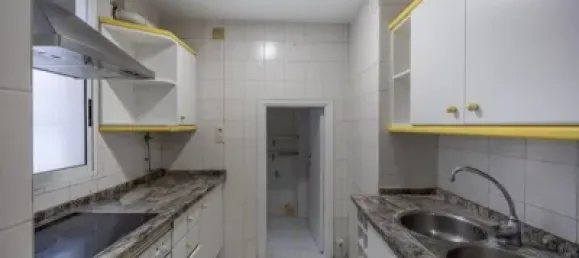 3 bedrooms Apartment in Granada, Spain No. 148468 11