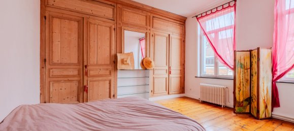 5 bedrooms House in Roubaix, France No. 256155 18