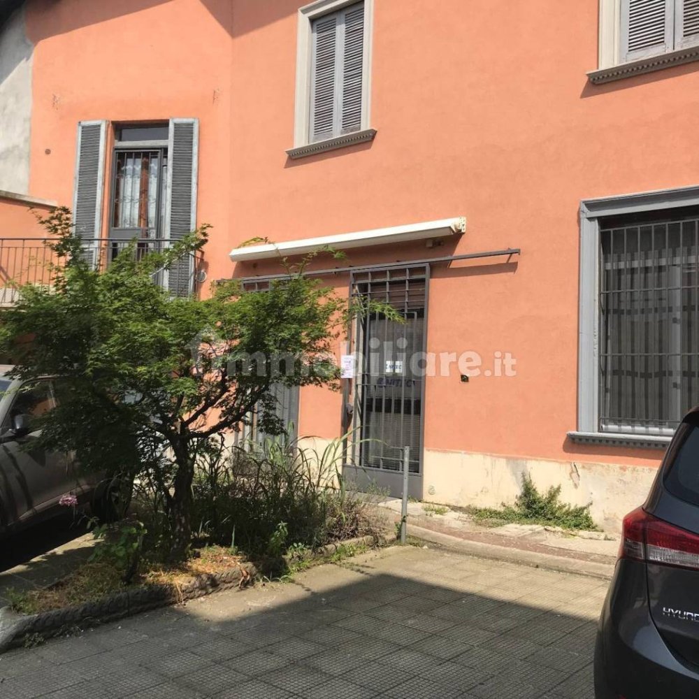 Apartamento de 1 dormitorio en Cassano d'Adda, Italy No. 270625