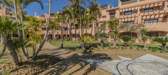 2 bedrooms Apartment in Estepona, Spain No. 147185 4