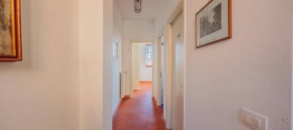 Villa de 2 dormitorios en San Miniato, Italy No. 236269 11