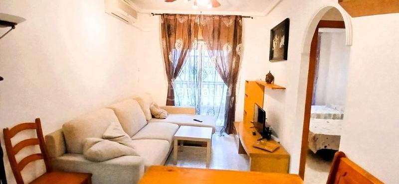 Квартира с 2 спальнями в Торревьеха, Испания № 237080