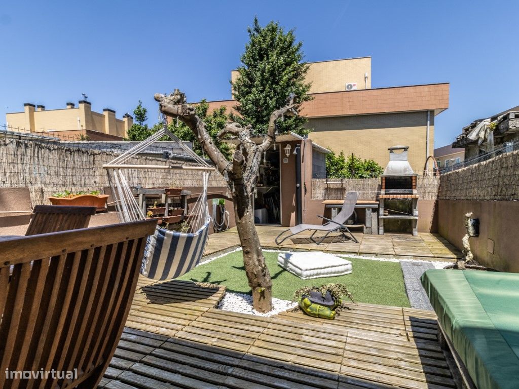 2 bedrooms House in Vila Nova de Gaia, Portugal No. 216608