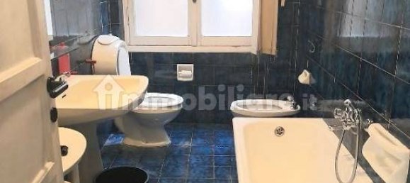 5-salle Bureau à Genoa, Italy No. 104525 8