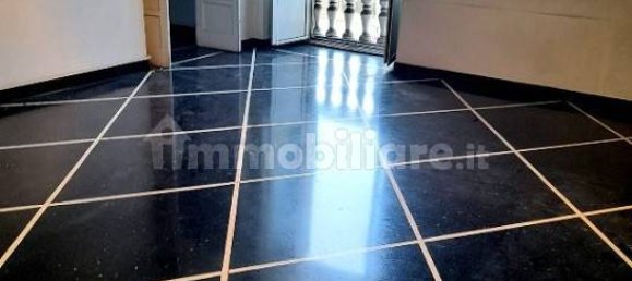 5-salle Bureau à Genoa, Italy No. 104525 3