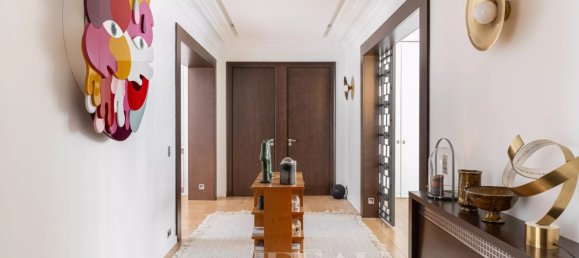 Apartamento de 3 dormitorios en Paris, France No. 150265 5