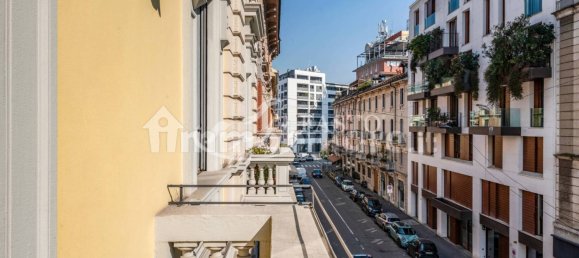 Квартира с 3 спальнями в Милан, Италия № 378417 18