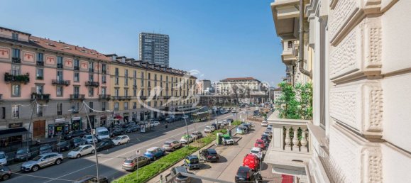 Квартира с 3 спальнями в Милан, Италия № 378417 6