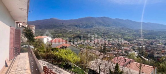 Apartamento de 2 dormitorios en Civitella Roveto, Italy No. 348162 32