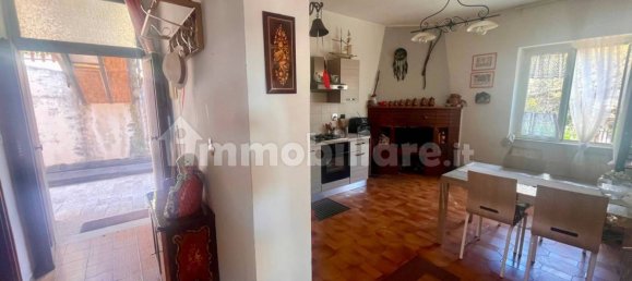 Apartamento de 2 dormitorios en Civitella Roveto, Italy No. 348162 8