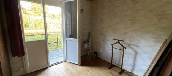 3 bedrooms House in Nogent-le-Roi, France No. 55739 16