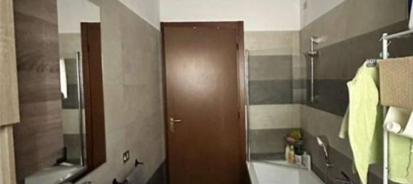 Apartamento de 3 divisões em Legnano, Italy N.º 42577 13