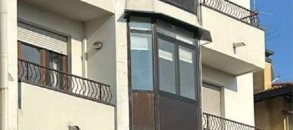 Apartamento de 3 divisões em Legnano, Italy N.º 42577 19