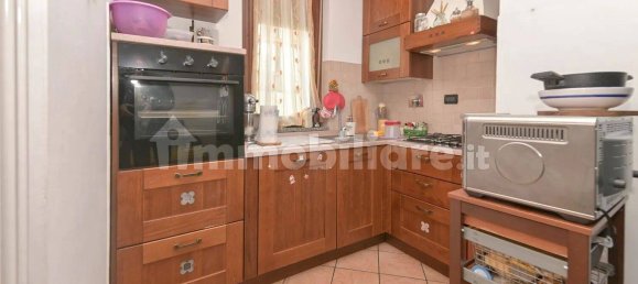 4 bedrooms Apartment in Turin, Italy No. 324045 16