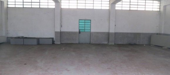 Lagerhaus in Capannori, Italy 1500m², Nr. 62735 6