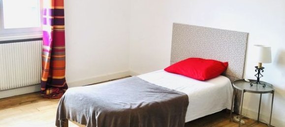 4 Schlafzimmer Haus in Bisel, France, Nr. 69451 18