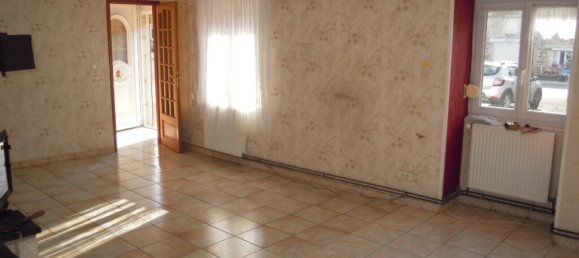 3 bedrooms House in Thin-le-Moutier, France No. 226832 3