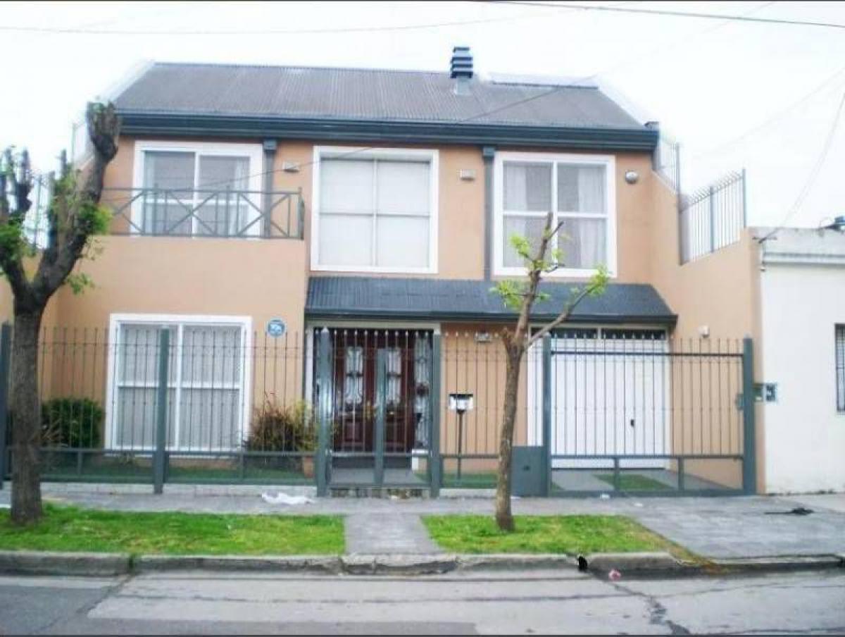 5 Schlafzimmer Haus in Moron, Argentina, Nr. 63851